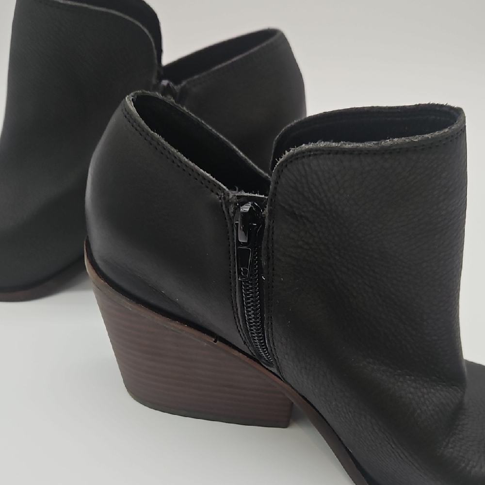Lucky Brand Black Leather Pointed Ankle Zipper Booties - Picture 12 of 14